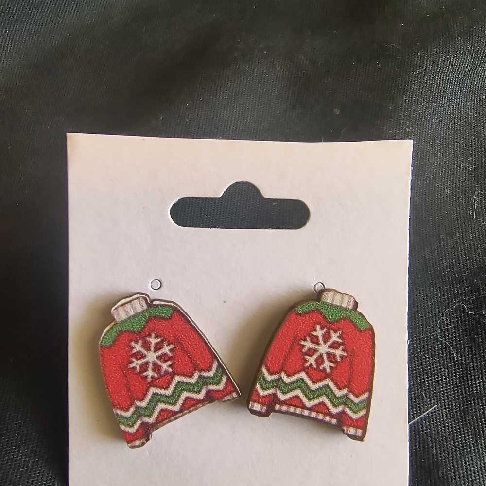 Hand Crafted Red and Green Festive Earrings